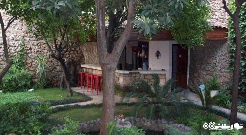 بار فضای باز هتل